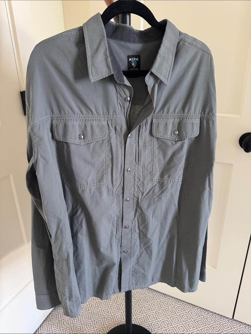 KÜHL Men’s XXL Long Sleeve Button Down Shirt Gray Lightweight Breathable
